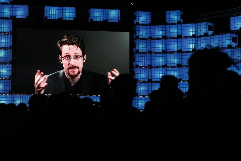 AS berhak atas hasil Edward Snowden dari memoar barunya, kata hakim