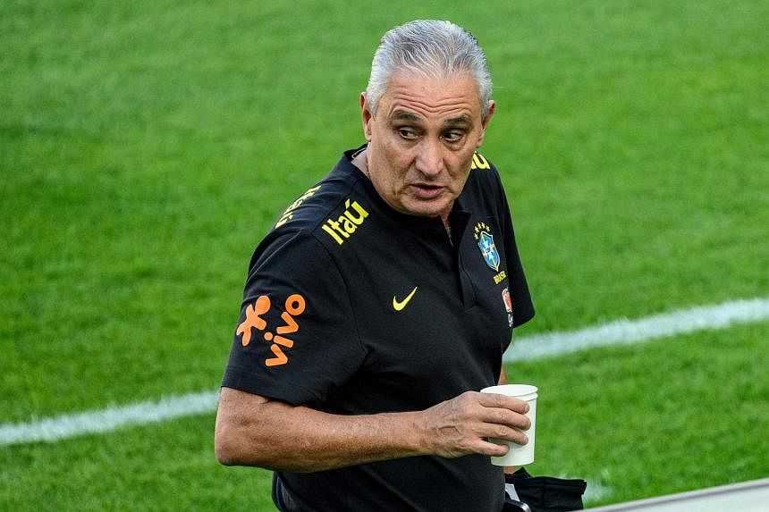 Sepak bola: Persaingan yang tajam untuk mendapatkan tempat membuatnya sulit untuk memilih line-up, kata pelatih Brasil Tite