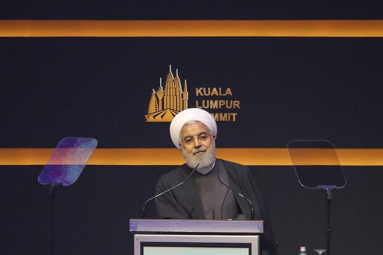 Presiden Iran Hassan Rouhani mendesak hubungan Muslim yang lebih dalam untuk melawan ‘hegemoni’ AS