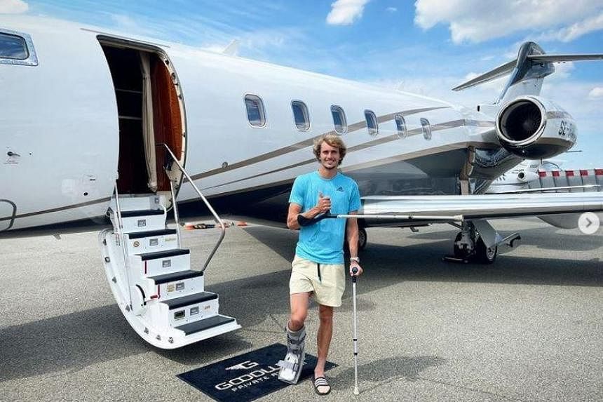 Tenis: Zverev mengatakan ligamen robek di kaki mengakhiri kampanye ...