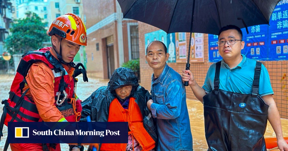 Banjir yang memecahkan rekor melanda Guangdong China, menewaskan 4 orang dan menggusur lebih dari 110.000 orang